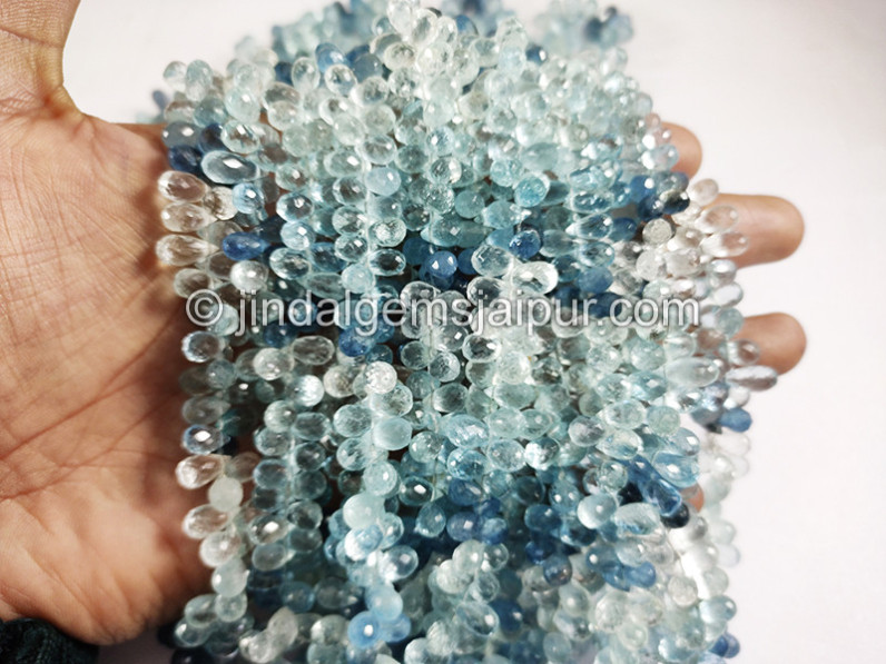 Santa Maria Aquamarine Shaded Faceted Drops Shape Beads