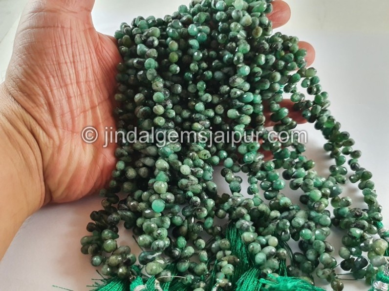 Emerald Faceted Drops Beads