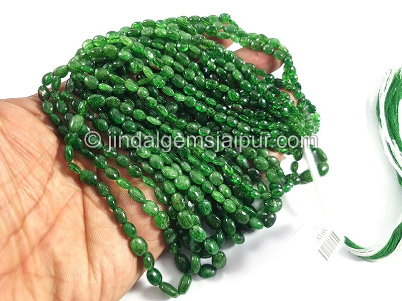 Tsavorite Smooth Oval Shape Beads