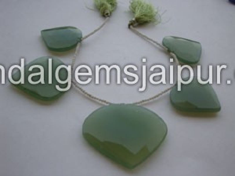 Green Chalcedony Briollete Heart Shape Beads